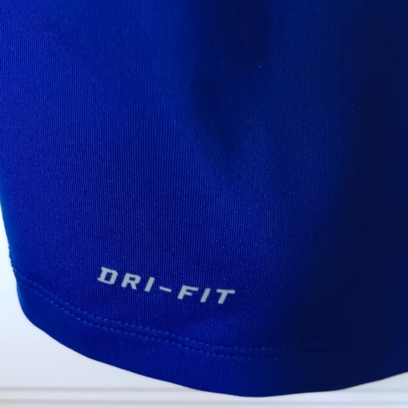 NIKE Combat Pro Dri Fit Polyester Fitted Shirt - Picture 6 of 8